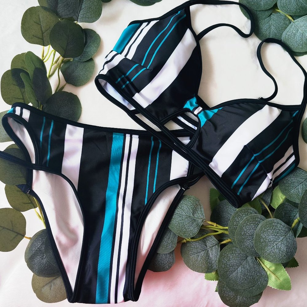 V-Neck Striped Bikini Set - Two pieces (Top & Bottom)